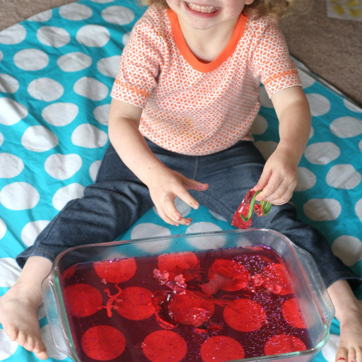 Are There Benefits to Giving Babies Jello?